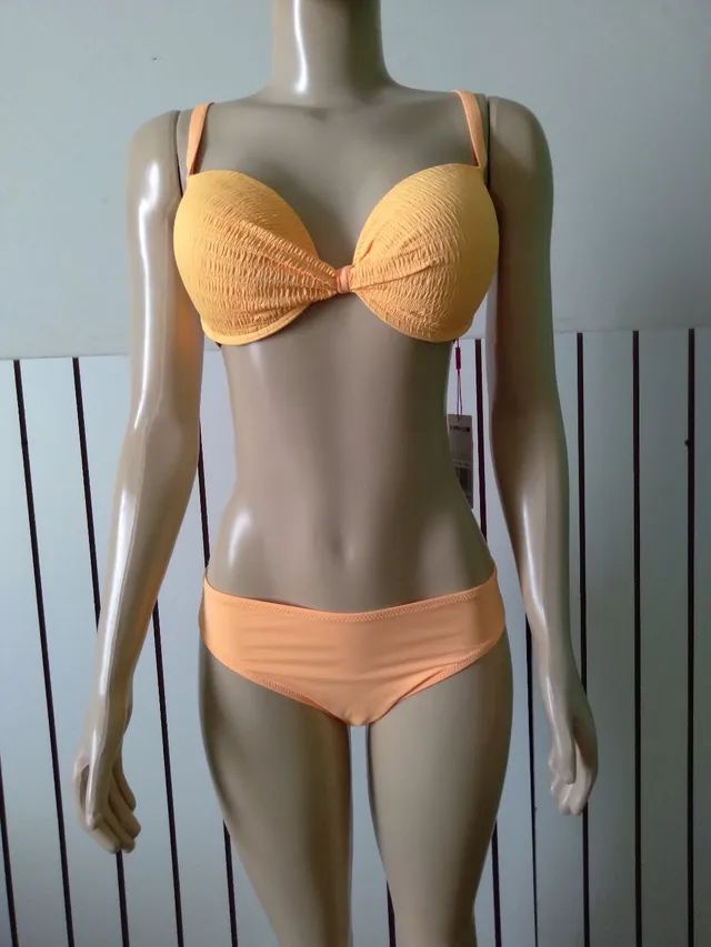 Conjunto moda praia biquíni e sutiã meia taça com bojo tecido com textura  - Foto 4