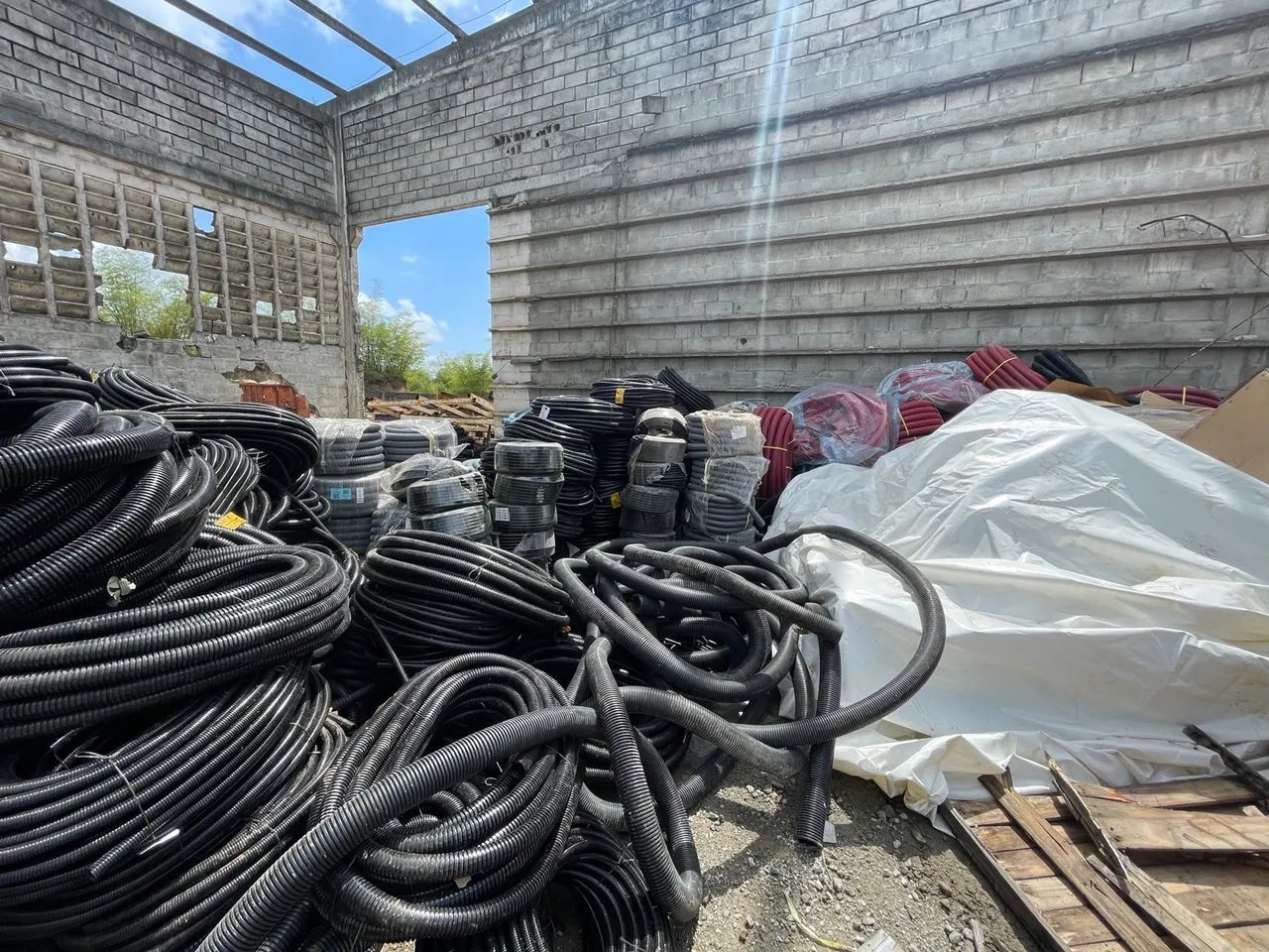 MANGUEIRAS pead/conduites R$20 o kg - Foto 2