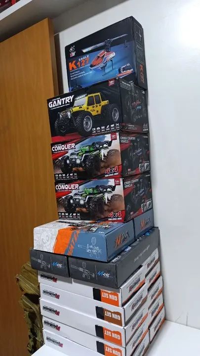 Carrinho de controle remoto 4x4 velocidade máxima 50km  - Foto 6