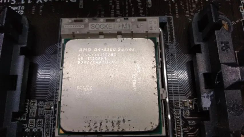 Placa Mãe Asus F1a55-M le Socket FM1+ Processador + Cooler micro Atx Com Defeito - Foto 6
