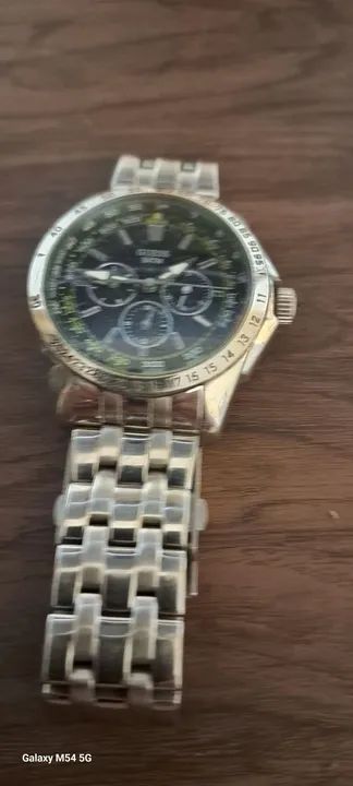 Relógio Masculino  ,guess. Masculino funcionando 