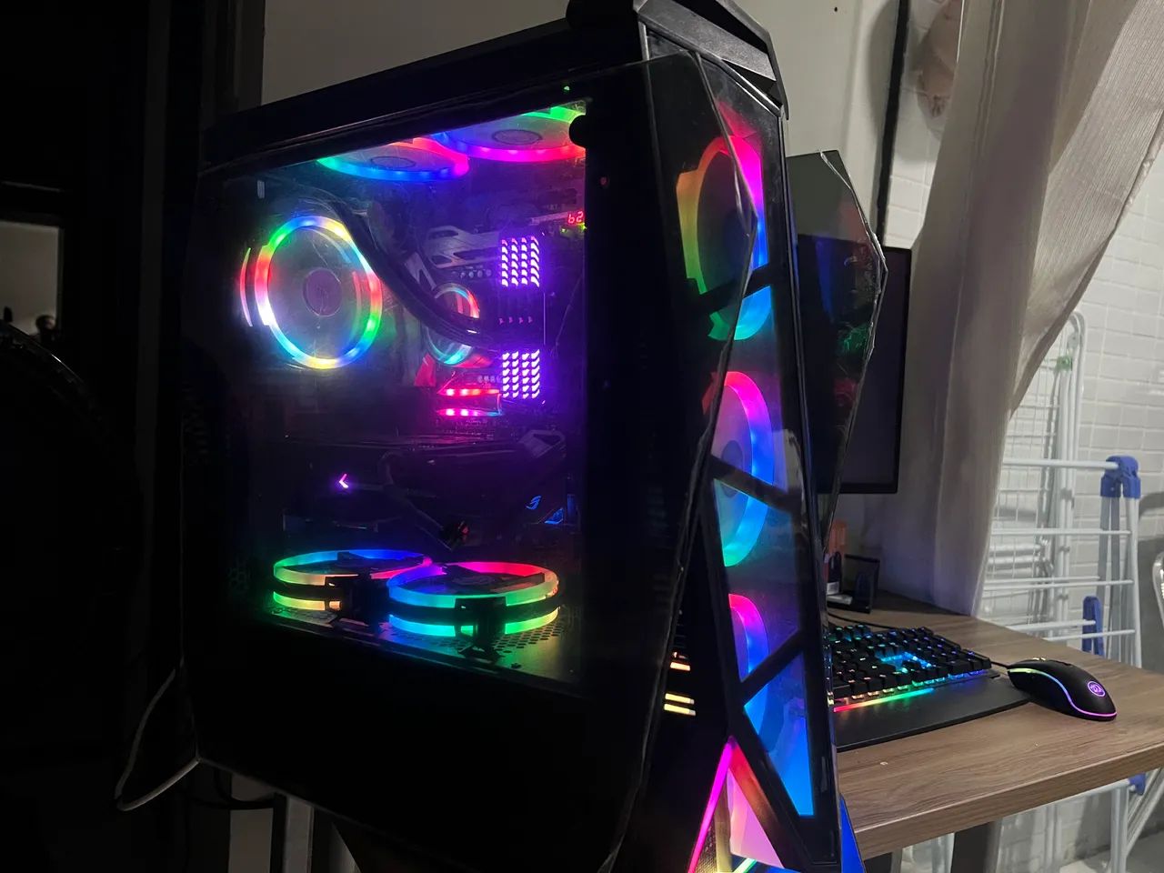 PC Gamer / Ilha de Edição 4k / Streaming - Potência e Estilo RGB 
