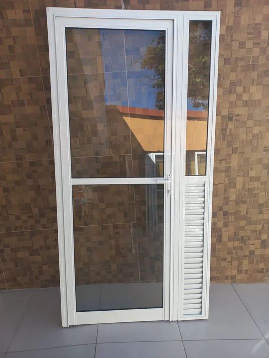 Porta branca 1,10 X 2,16 - Foto 4