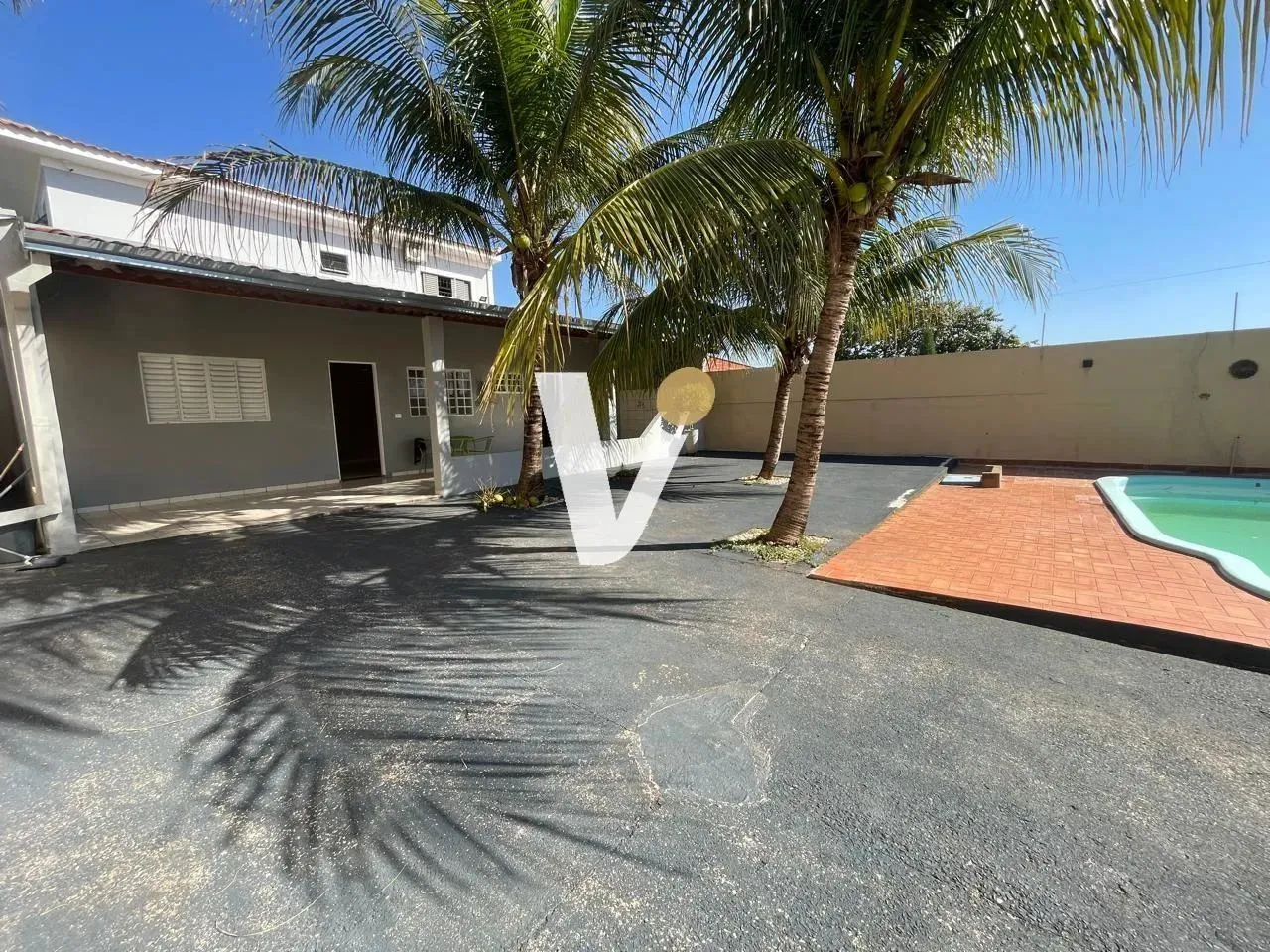Edícula para Venda em Presidente Prudente, Parque Residencial Nosaki, 1 dormitório, 2 banh