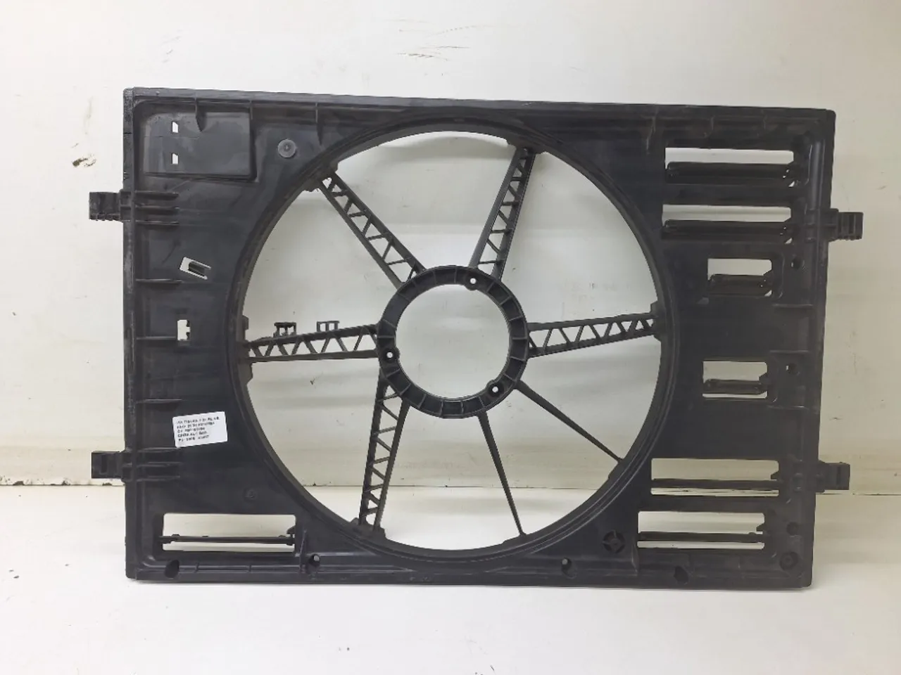 Defletor Ventoinha Vw Tiguan 2.0 2021 5qm121207d
