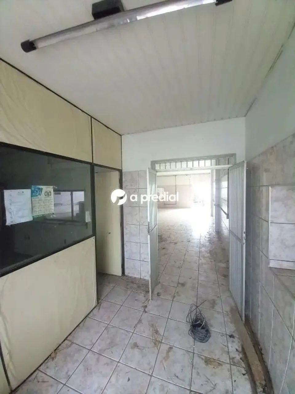 Locação de Comercial / Ponto Comercial na cidade de Fortaleza - Foto 5
