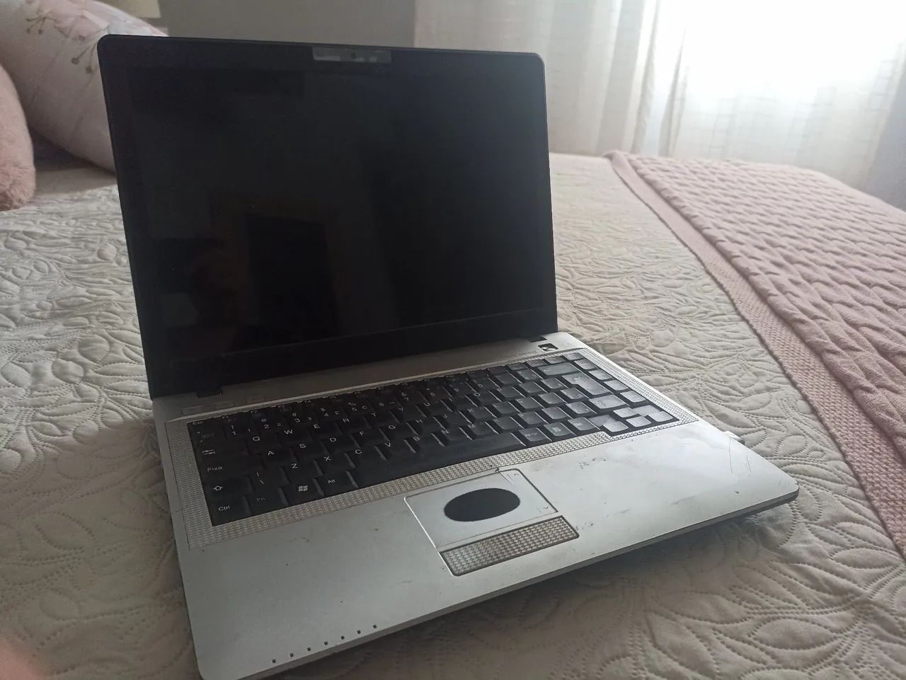 Notebook Positivo Unique/Mobile + Adaptador Wi-Fi 600 Mbps - Usado em Bom Estado