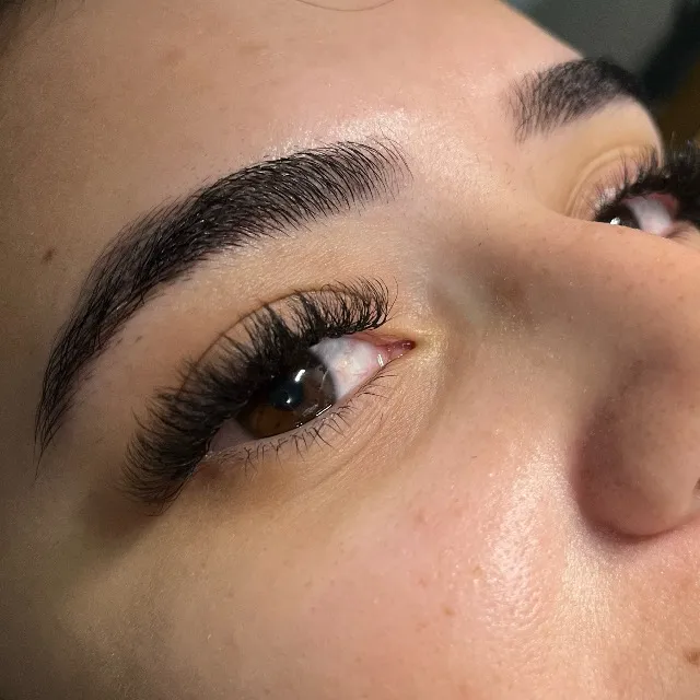 Cílios Lash designer