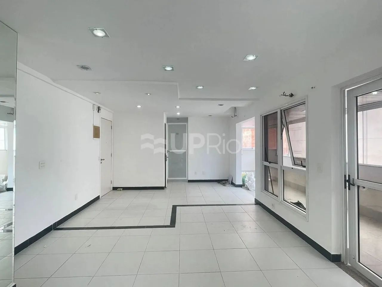 Cobertura comercial com varanda no Downtown - Foto 3