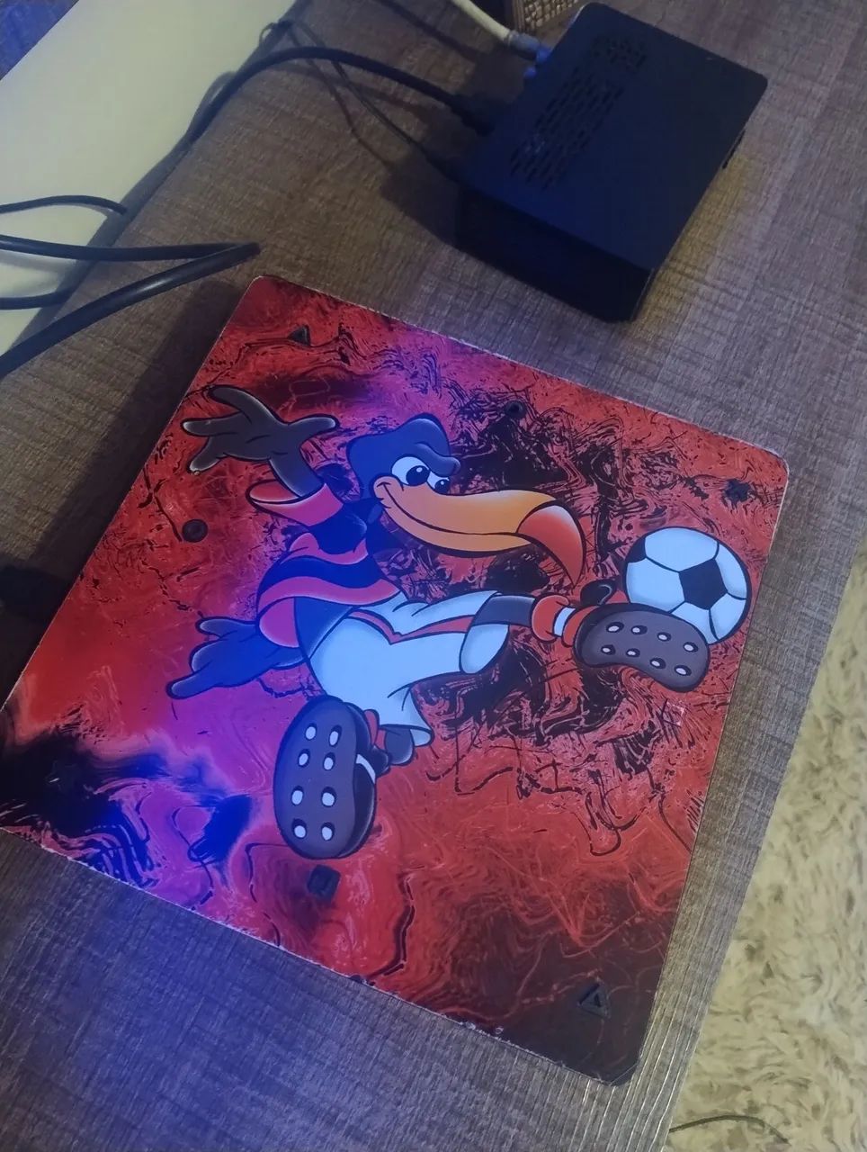 Playstation 4 com capa do Flamengo - Foto 3