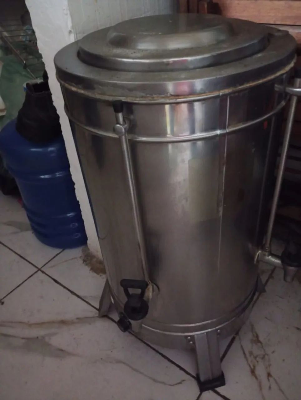 Fritadeira, cafeteira e estufa - Foto 3