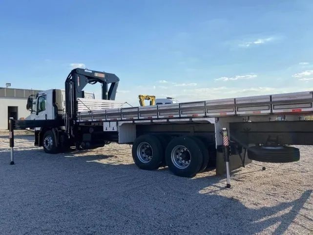 vw 24.280 6x2 ano 2013/13 com munck 43.T - Foto 3