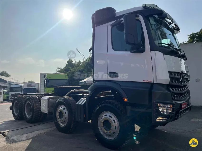 Mercedes-Benz  Arocs 4851 8x4 22/22 - Foto 6