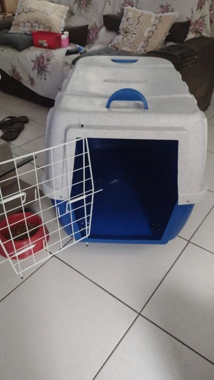 Vendo uma Caixa de transporte para cachorro porte médio, número 5 nunca usada. - Foto 3