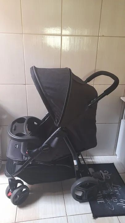 Vendo Carrinho de bebê Cosco - Foto 4