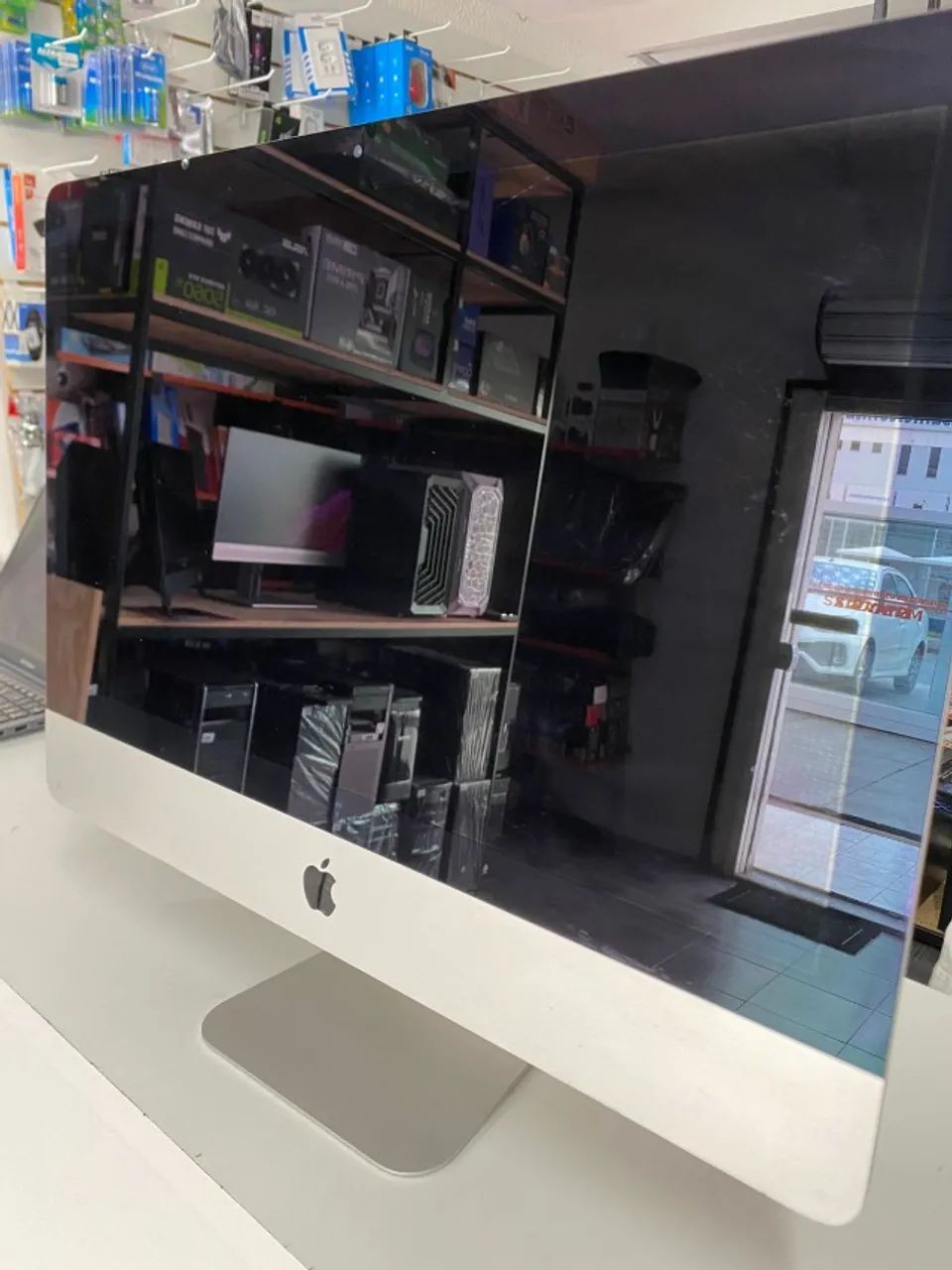 35000円 薄型 iMac 21インチ MID2014 超極上品 35000円 薄型 iMac 21