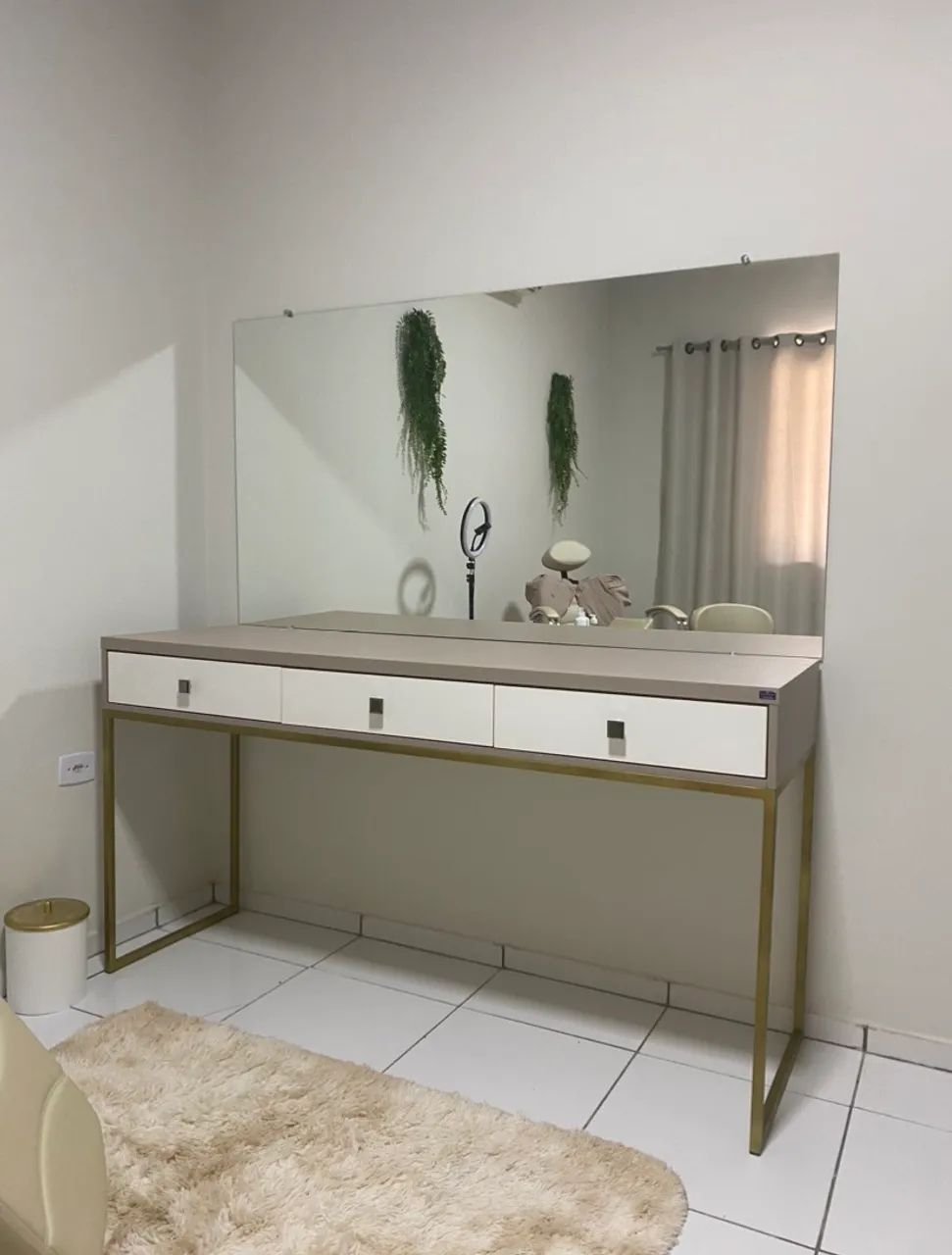 Móveis para studio de beleza 