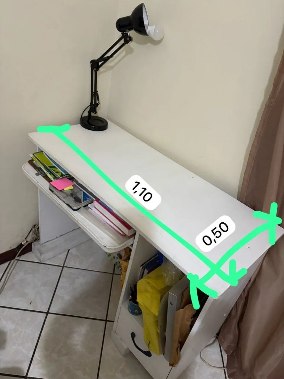 Vendo escrivaninha branca  - Foto 2