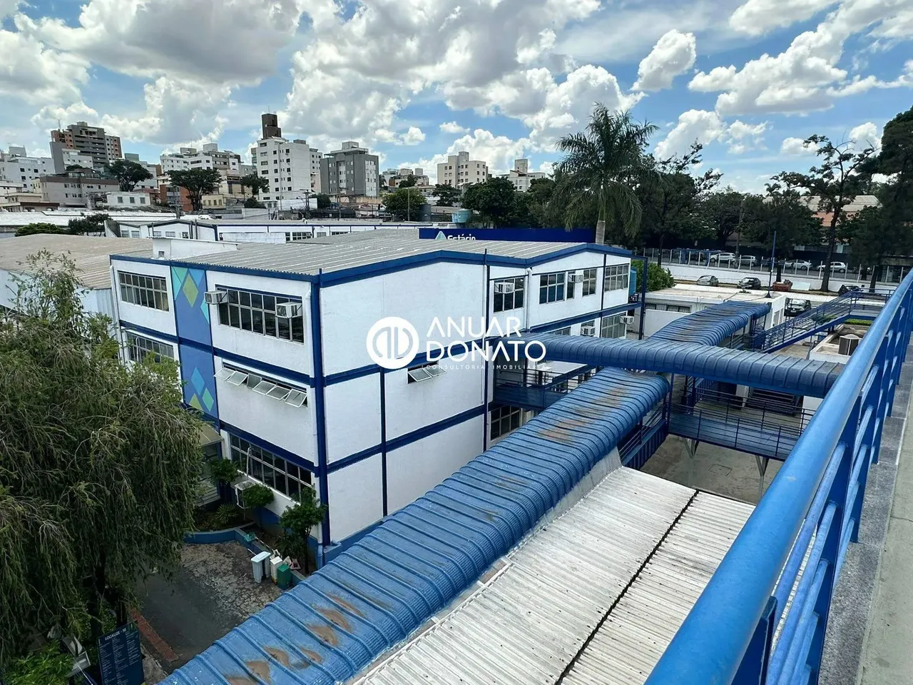 Prado - Prédio comercial para aluguel na Anuar Donato