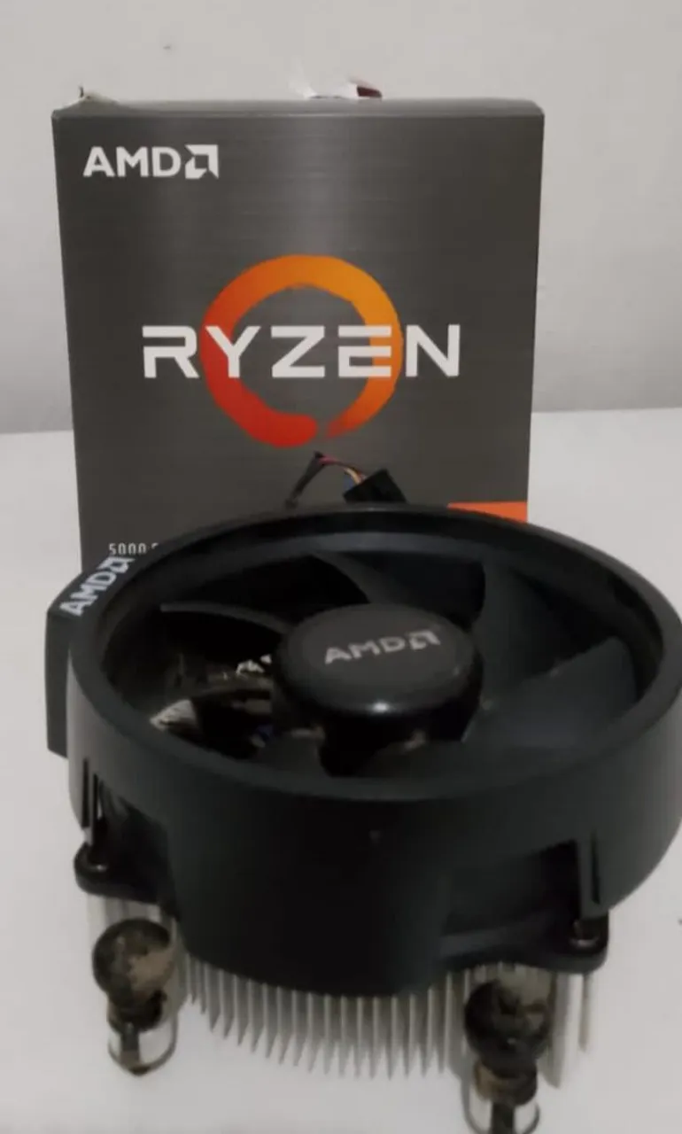 Processador AMD Ryzen 3200g com Cooler