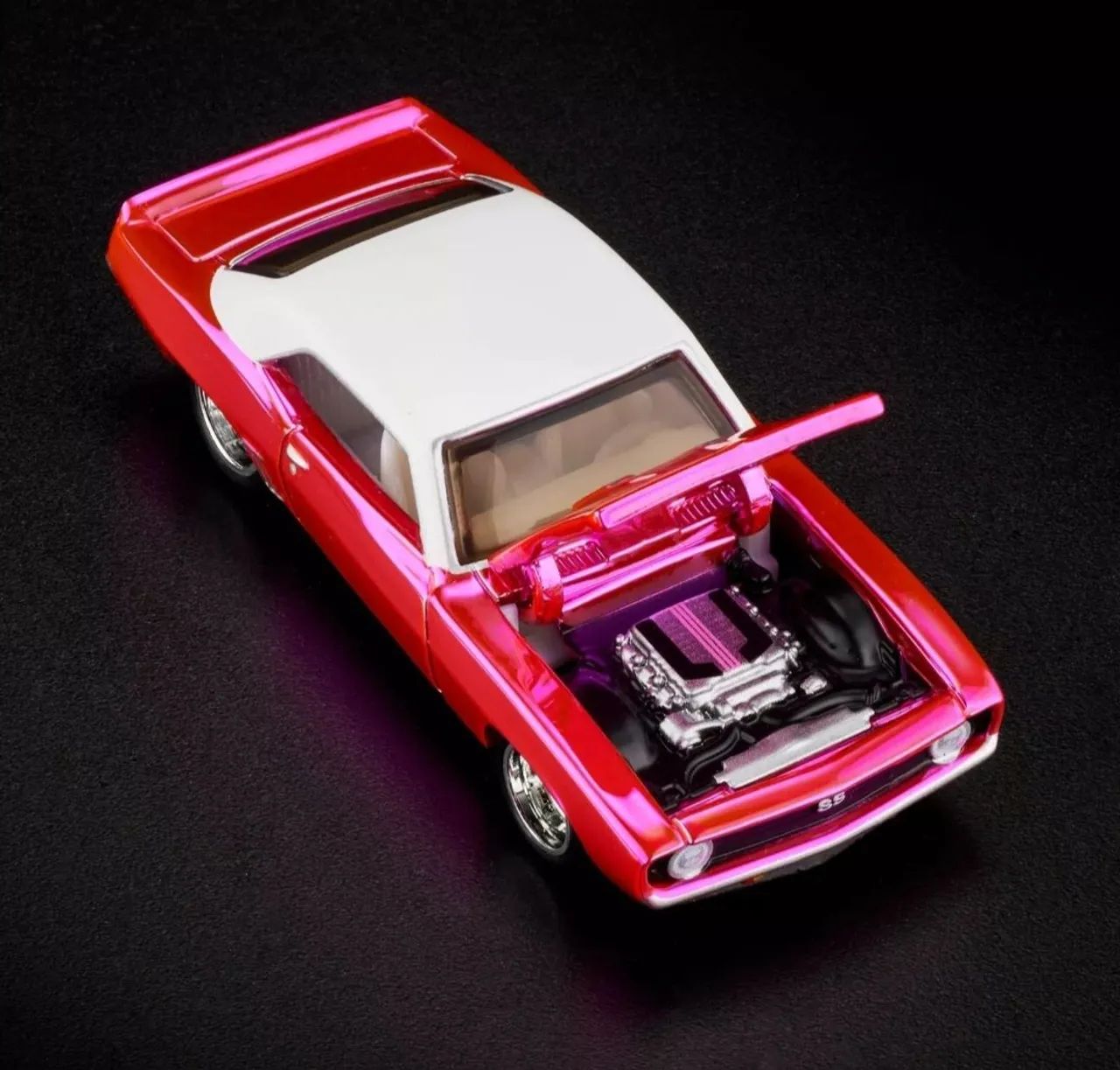Hot Wheels RLC 1969 Chevy Camaro SS  Pink  - Foto 2