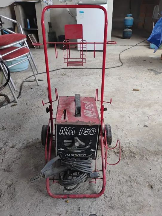 Máquina de solda bivolt 