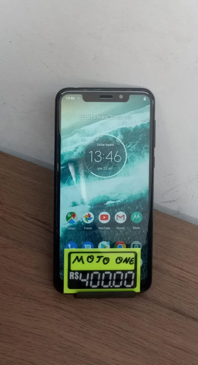 Celular Moto One Semi Novo
