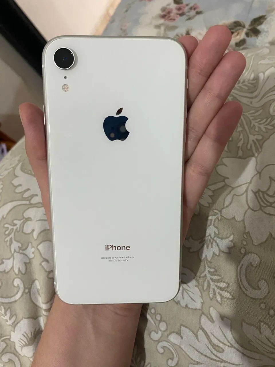 iPhone XR 128GB branco zeroooo - Celulares e Smartphones - Jardim