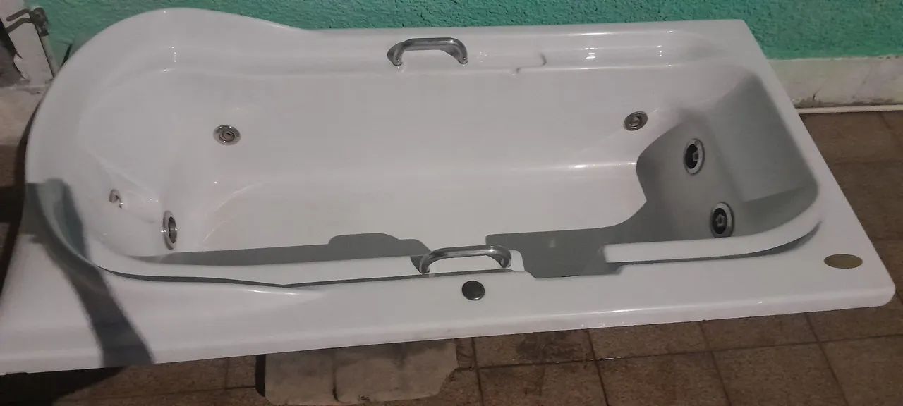 Banheira de Hidromassagem - Excelente Estado - Foto 4