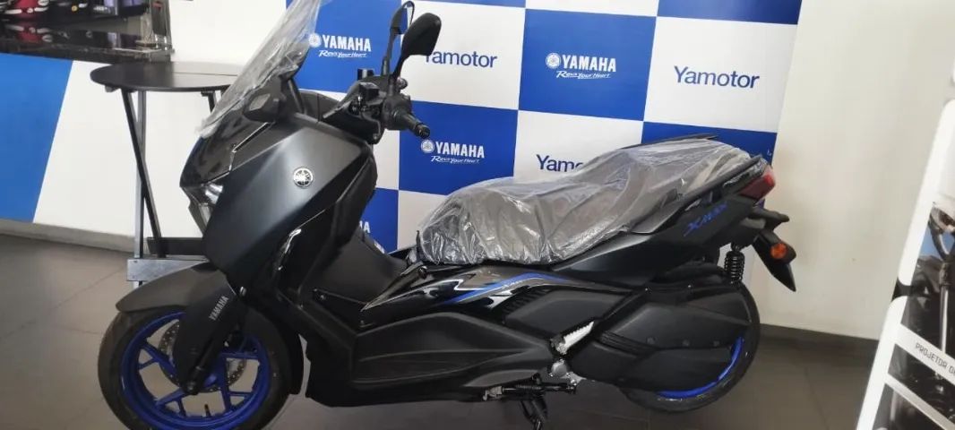 XMAX 300 CONNECTED ABS 2026 - Foto 2