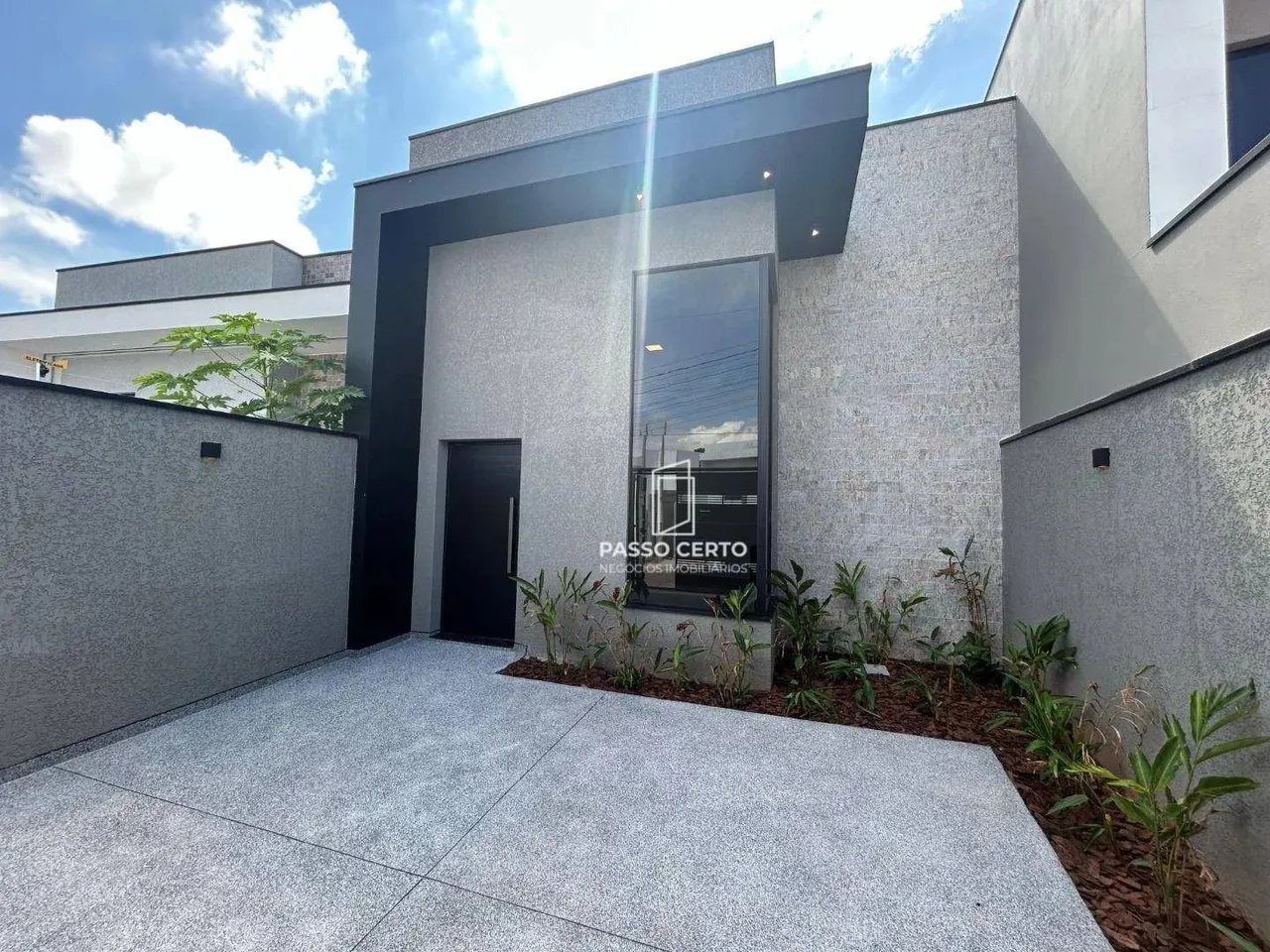 Casa com 3 dormitórios à venda, 96 m² por R$ 675.000,00 - Jardim Bela Vista - Araçariguama