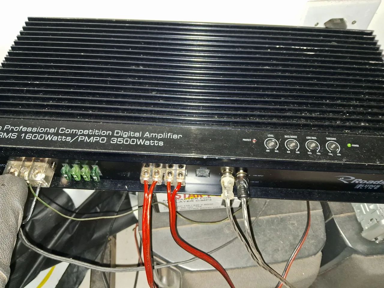 Modulo roadstar 1600d  3500w digital  1 , 2 e  4ohms 
