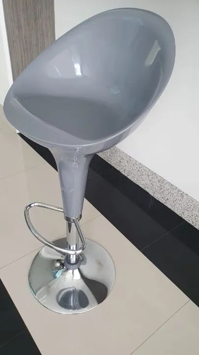 Banqueta Giratória Moderna Cinza