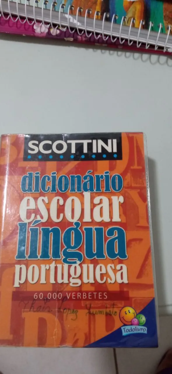 Dicionário Escolar de Língua Portuguesa Scottini