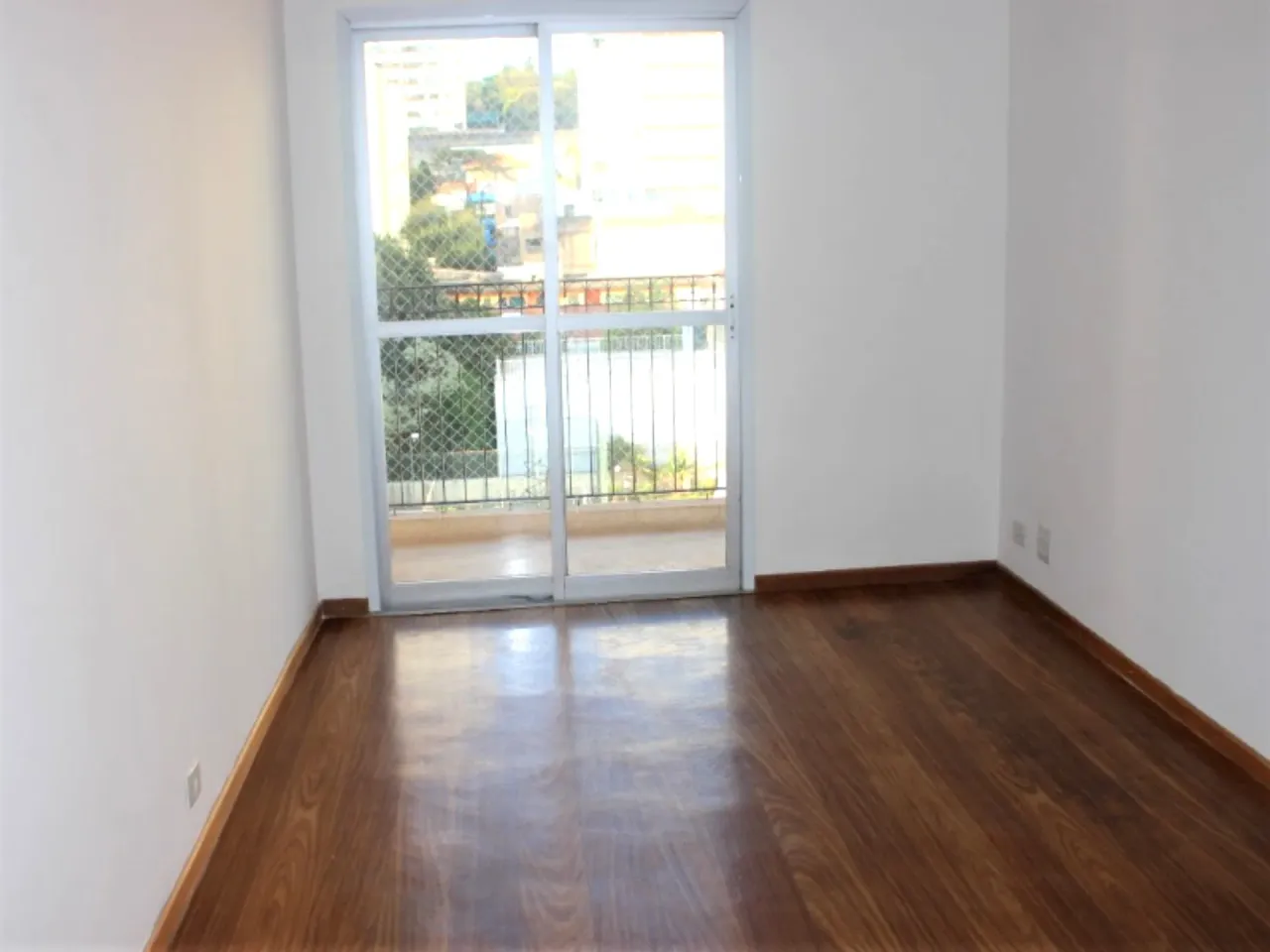 Imperdível apartamento à venda em Pinheiros, São Paulo-SP: 2 quartos, 2 salas, 2 banheiros