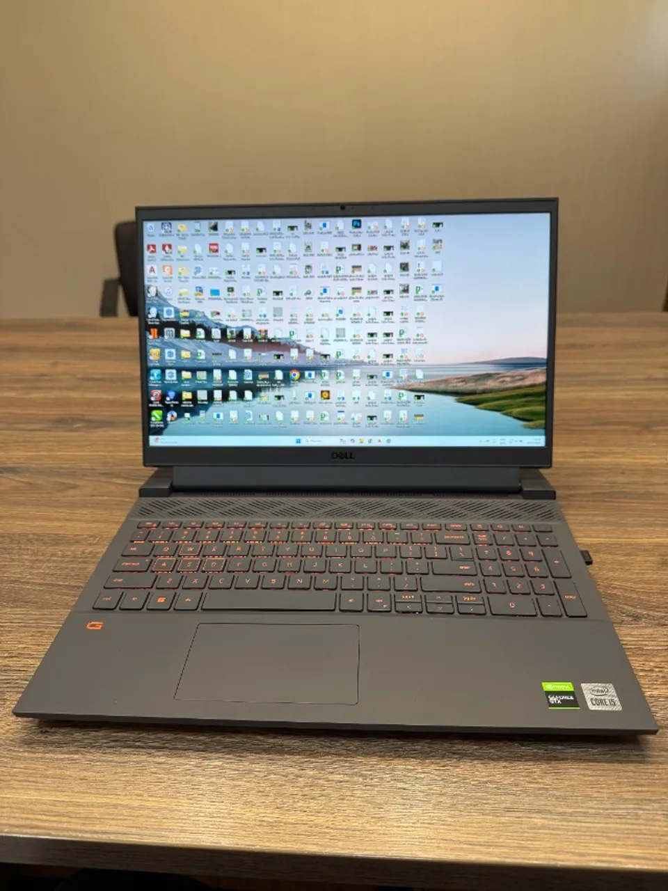 Notebook Dell G15 i5/24gb/gtx1650 4gb/ 1.5Tb/ Preto