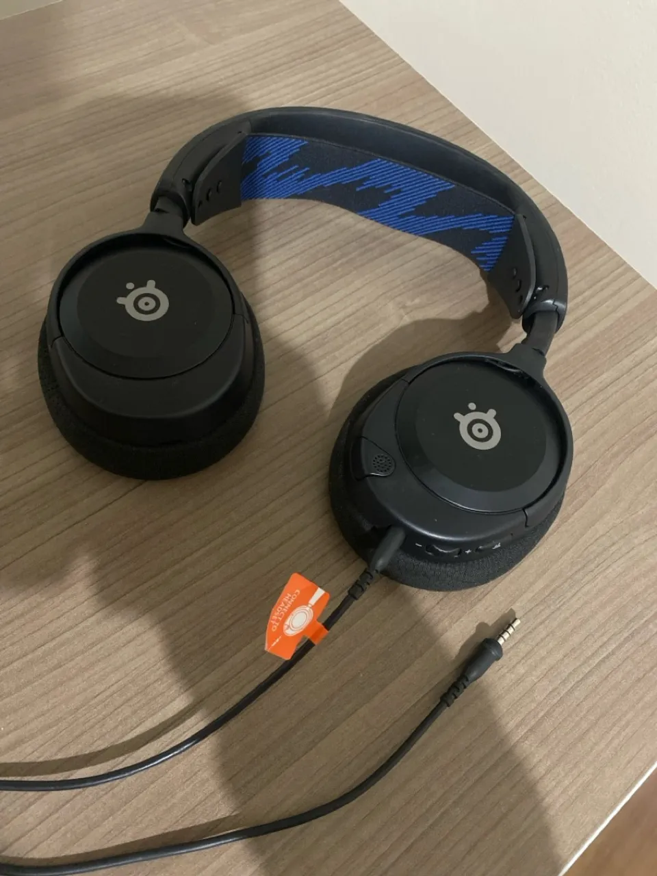 Headset Gamer SteelSeries Arctis Nova 1P