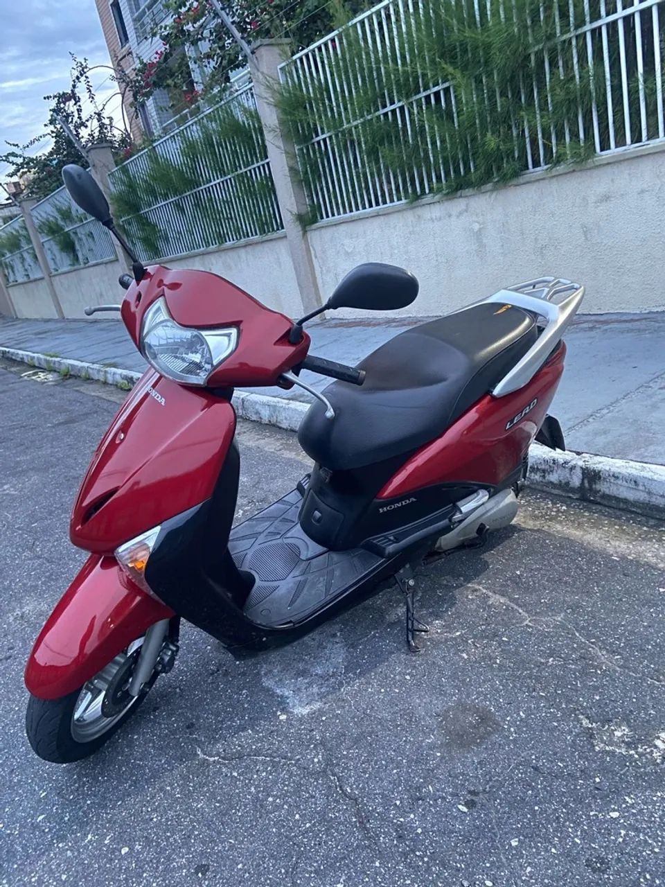 HONDA LEAD 