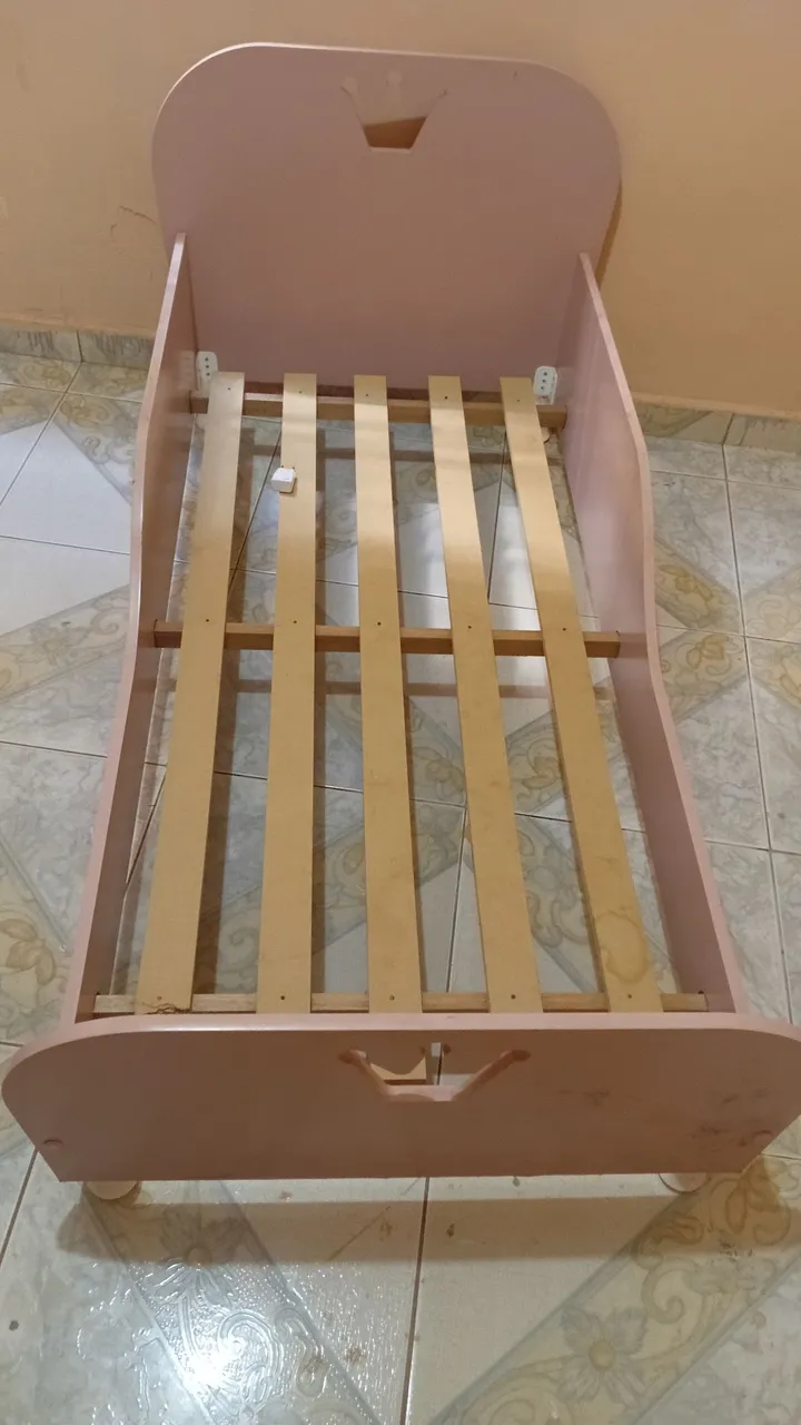 Berço Infantil Rosa