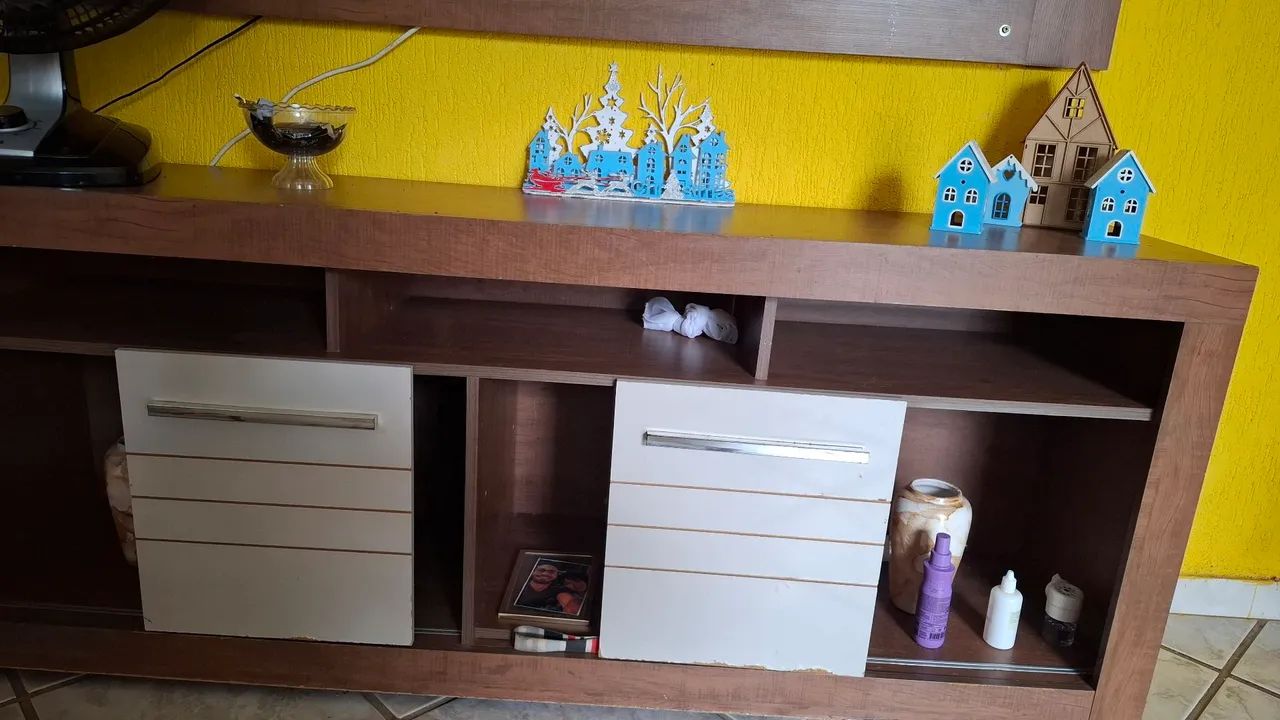 Rack para sala64842832078979121