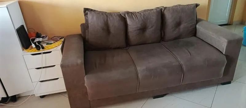 Sofá 3 lugares em ótimo estado 