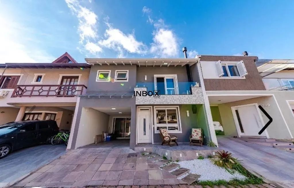 Casa em Condomínio no Ecoville - 176 m², 3 Dormitórios, Suíte e Lazer Completo!