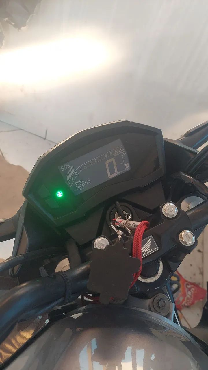 Moto CB twister 250 CBS - Foto 5
