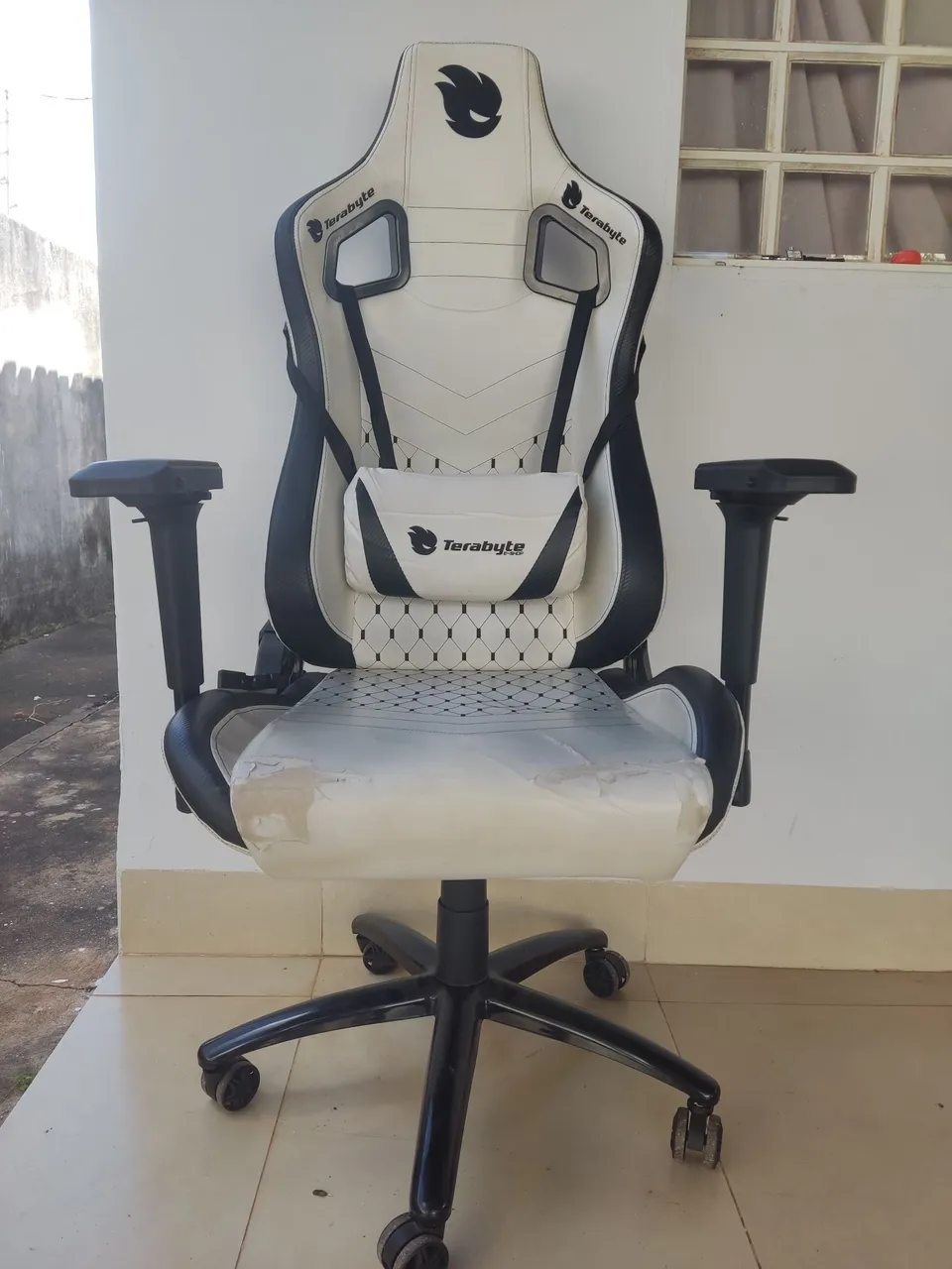 Cadeira Gamer Terabyte - Branca usada