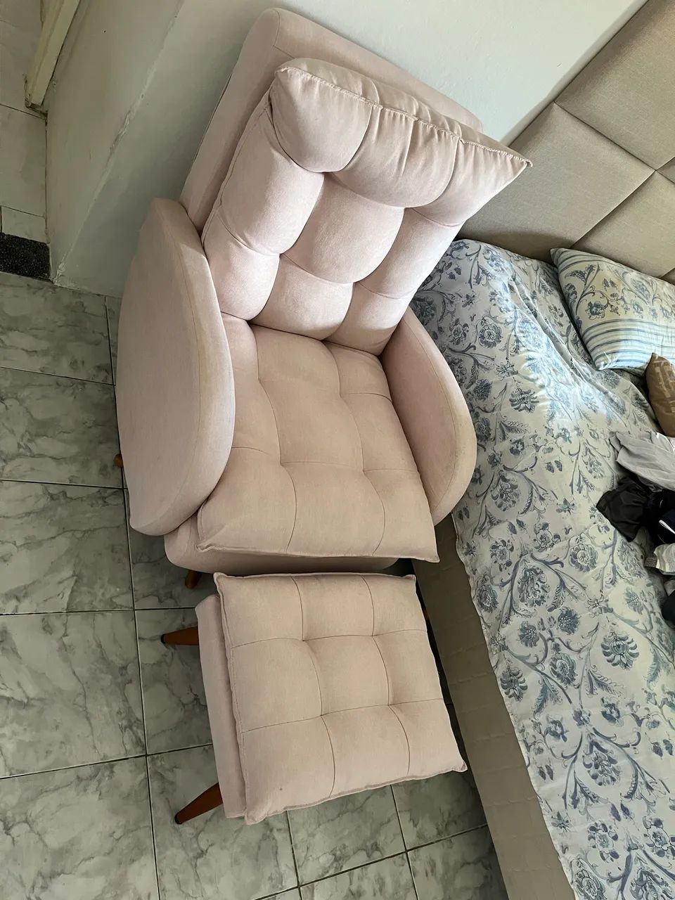 Poltrona Amamentação Clarice Rosé com Puff - Foto 5