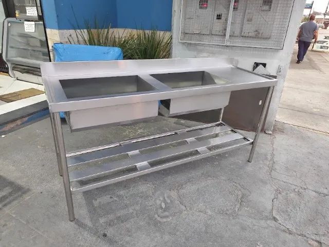 Pia Industrial em Aço Inox com Duplo Bojo