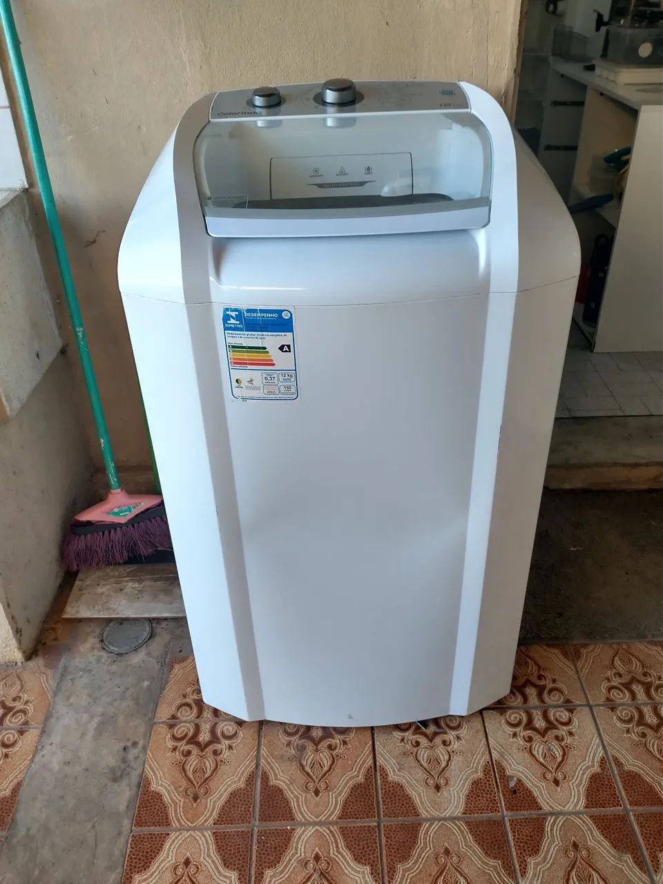 Máquina de Lavar + Centrífuga (pouco tempo de uso)