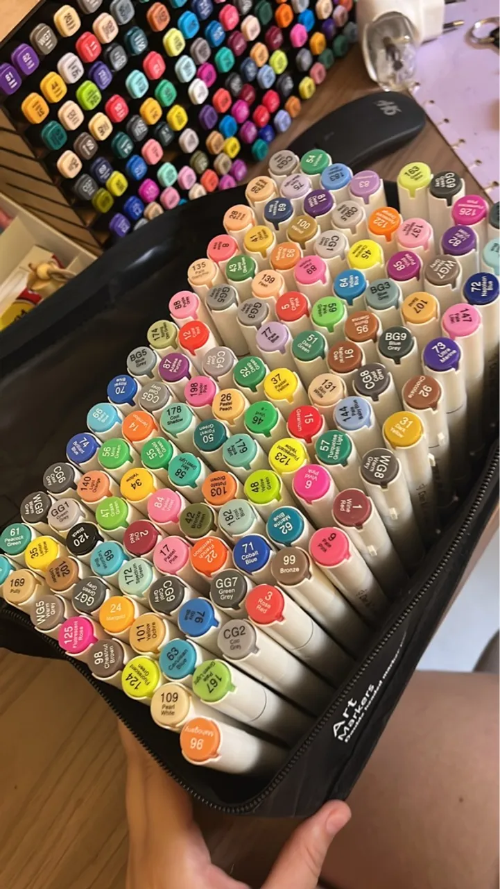 Marcadores Artísticos Profissionais - Cores Vibrantes!