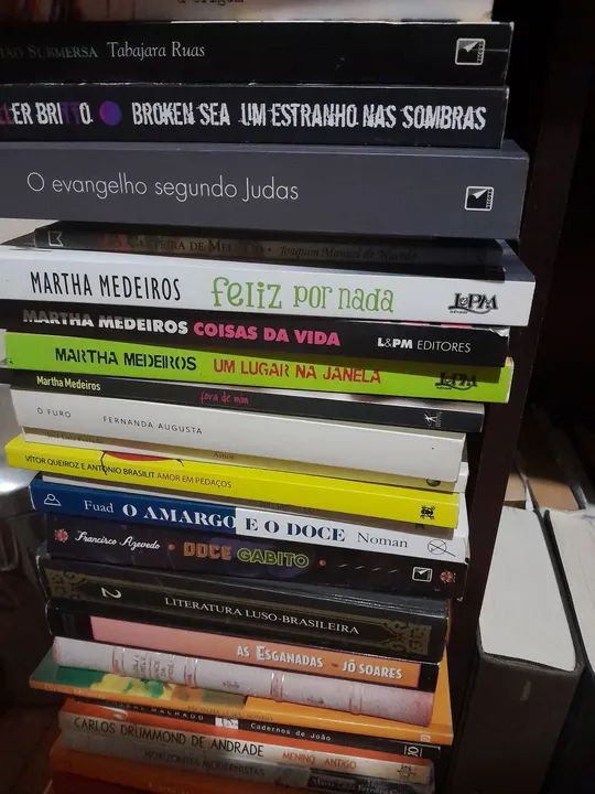 Livros  - Foto 2