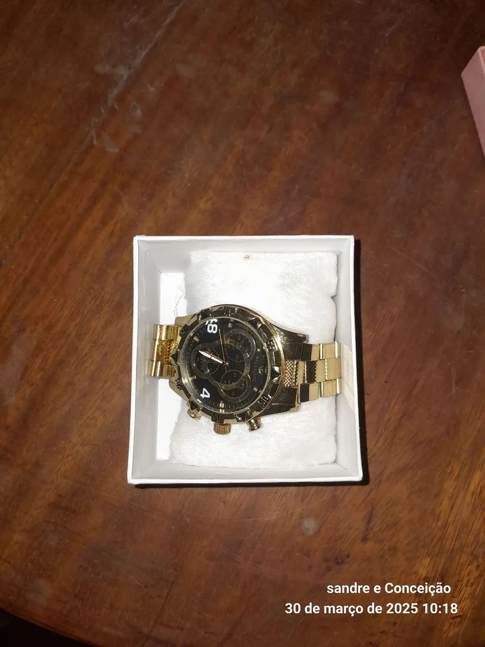 Relógio de pulso feminino dourado com pulseira de coração - Foto 4
